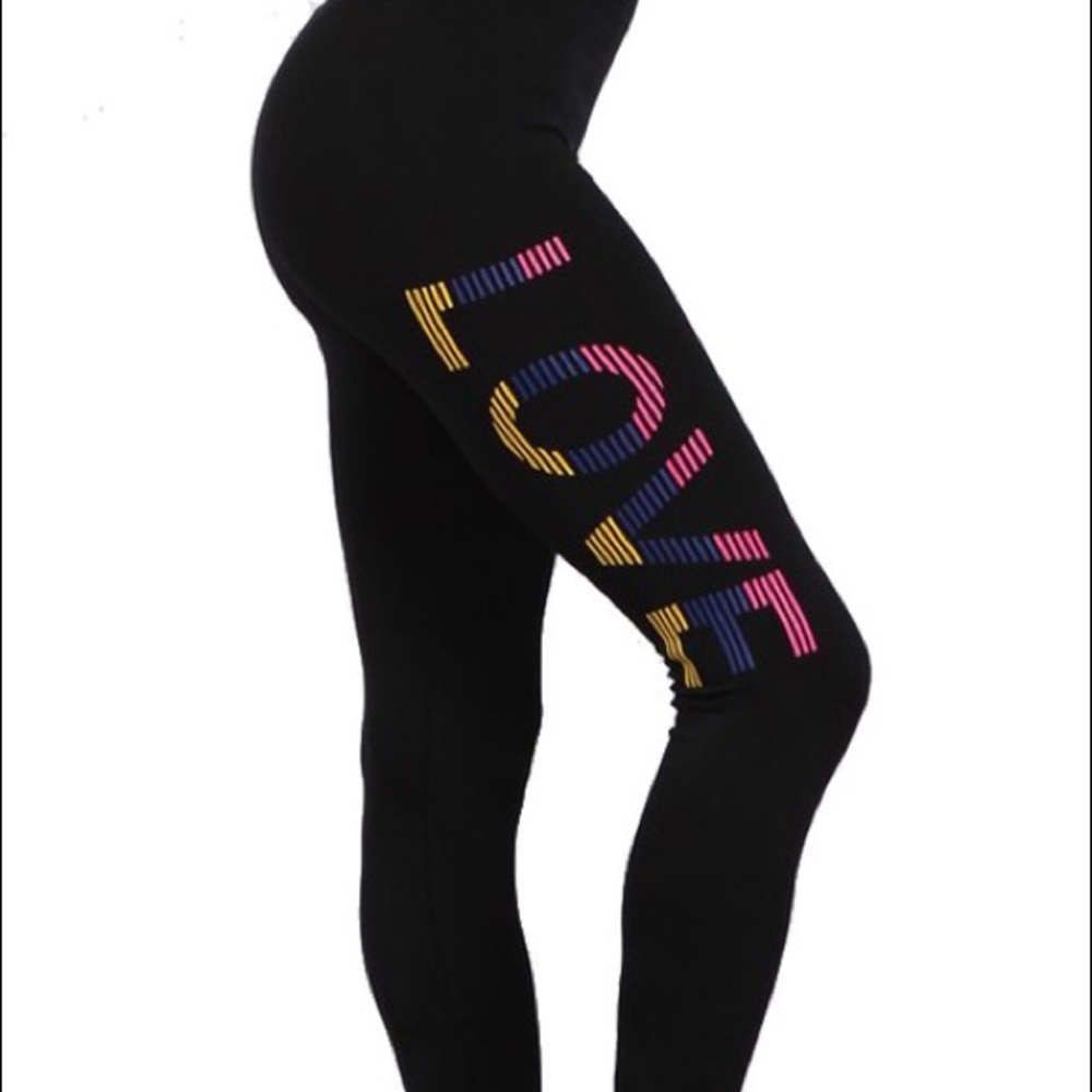 Yoga “Love” Leggings 😍